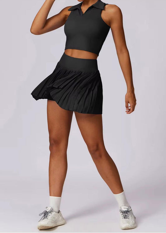 Conjunto deportivo falda plisada con top sin mangas