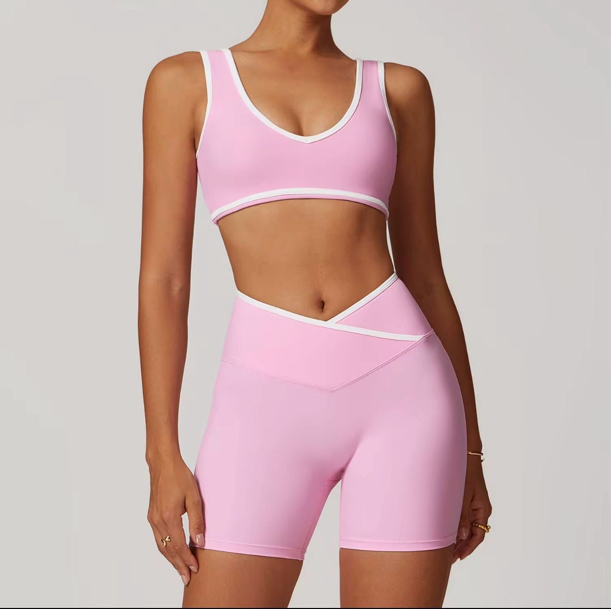 Set Fitness Mujer – Diseño Sofisticado y Confort Técnico
